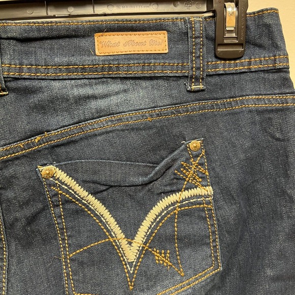 NWT What About Me 'WAM' Womens Denim Jeans 20/21W Distressed Embroidered Stretch - Picture 8 of 8